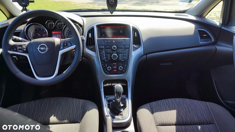 Opel Astra - 9