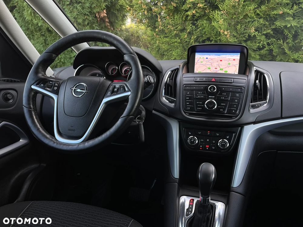 Opel Zafira Tourer 2.0 CDTI Automatik drive - 35