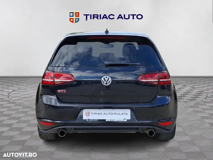 Volkswagen Golf 2.0 TSI BMT DSG GTI Performance - 4