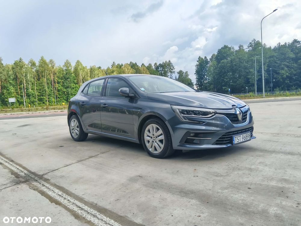 Renault Megane 1.5 Blue dCi Equilibre EDC - 2
