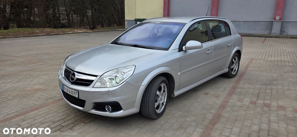 Opel Signum 1.9 CDTI Edition Plus - 1