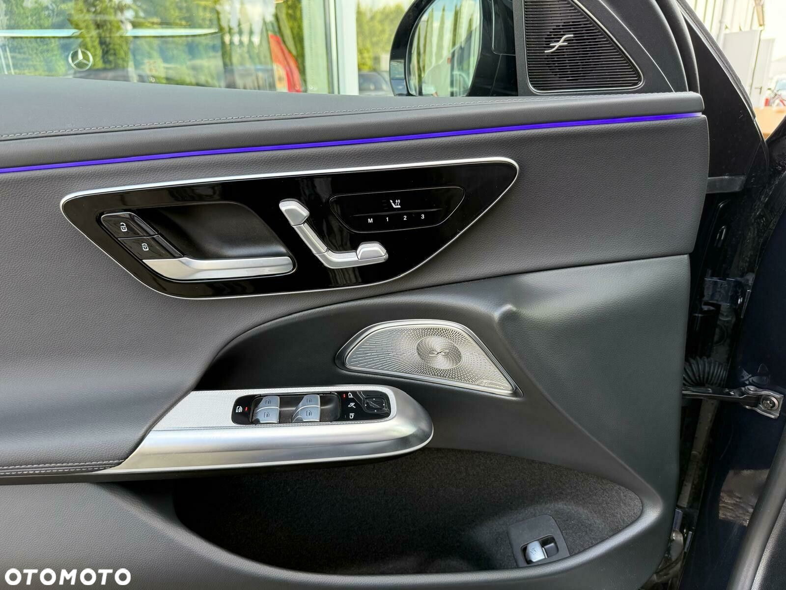 Mercedes-Benz Klasa E - 15