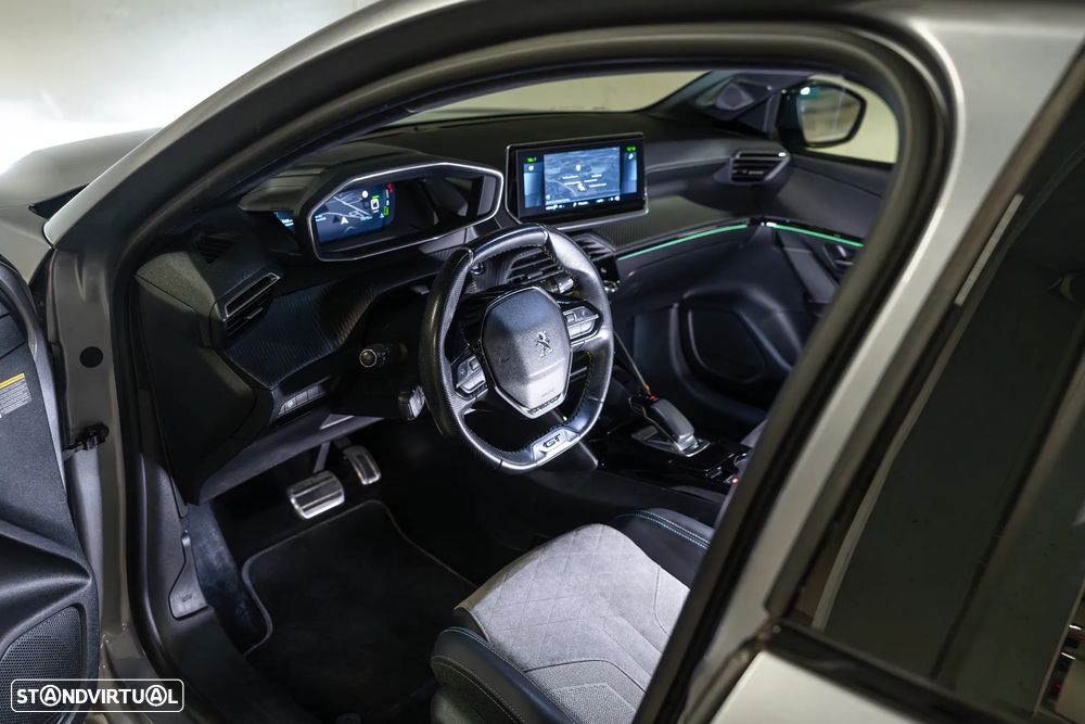 Peugeot e-208 GT Pack - 9