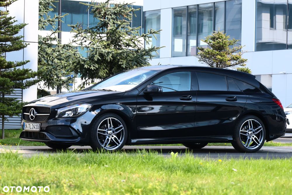 Mercedes-Benz CLA 200 7G-DCT AMG Line - 5