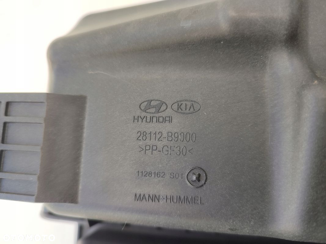 Obudowa filtra powietrza HYUNDAI I10 II 1.0B 28112-B9000 - 3