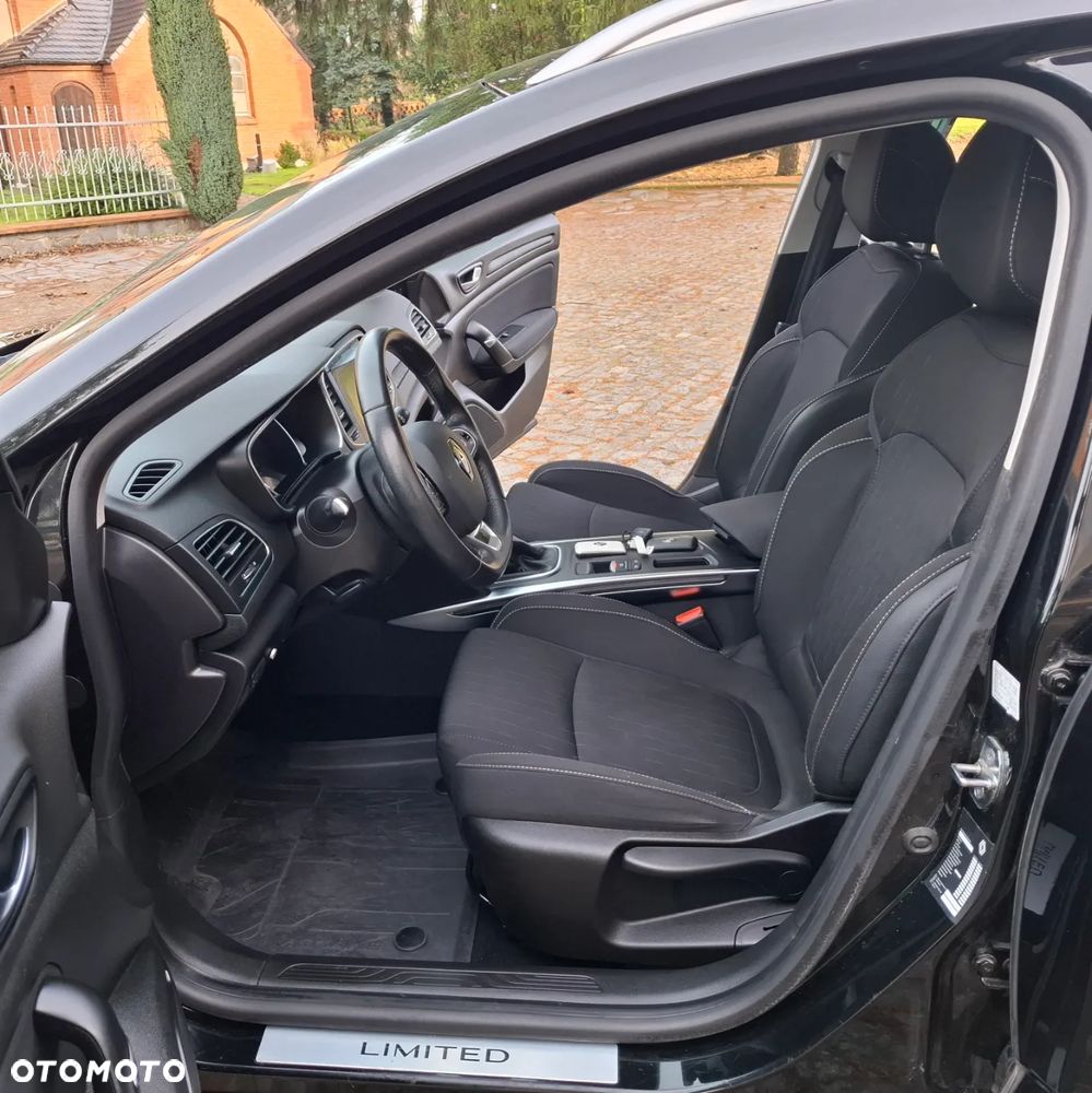 Renault Megane TCe 140 GPF LIMITED - 15