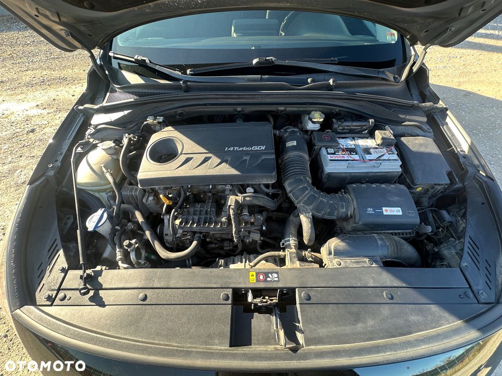 Hyundai i30 1.4 T-GDI DCT Premium - 37