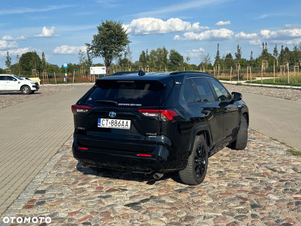 Toyota RAV4 2.5 Hybrid Black Edition by JBL 4x4 - 6
