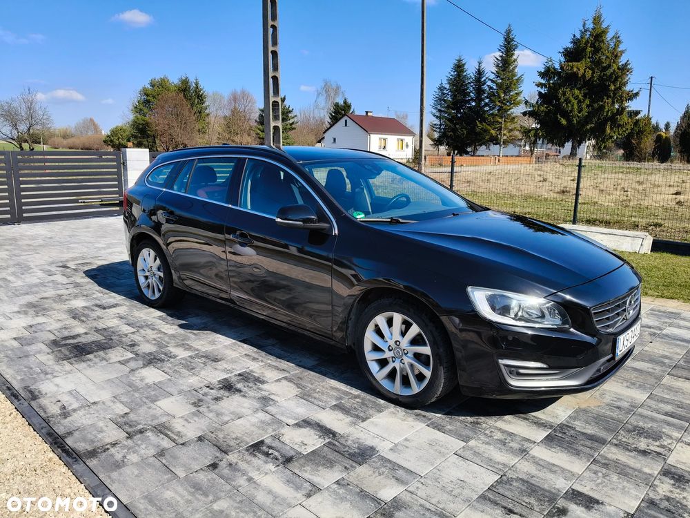 Volvo V60 D3 Geartronic Summum - 6