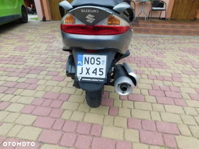 Suzuki Burgman - 6