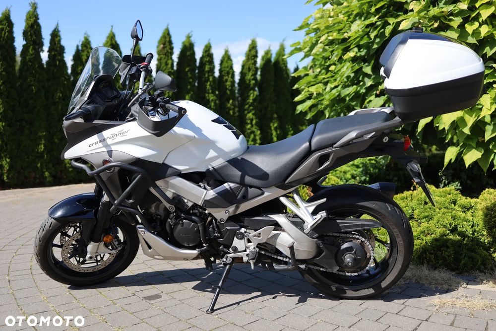 Honda VFR - 15
