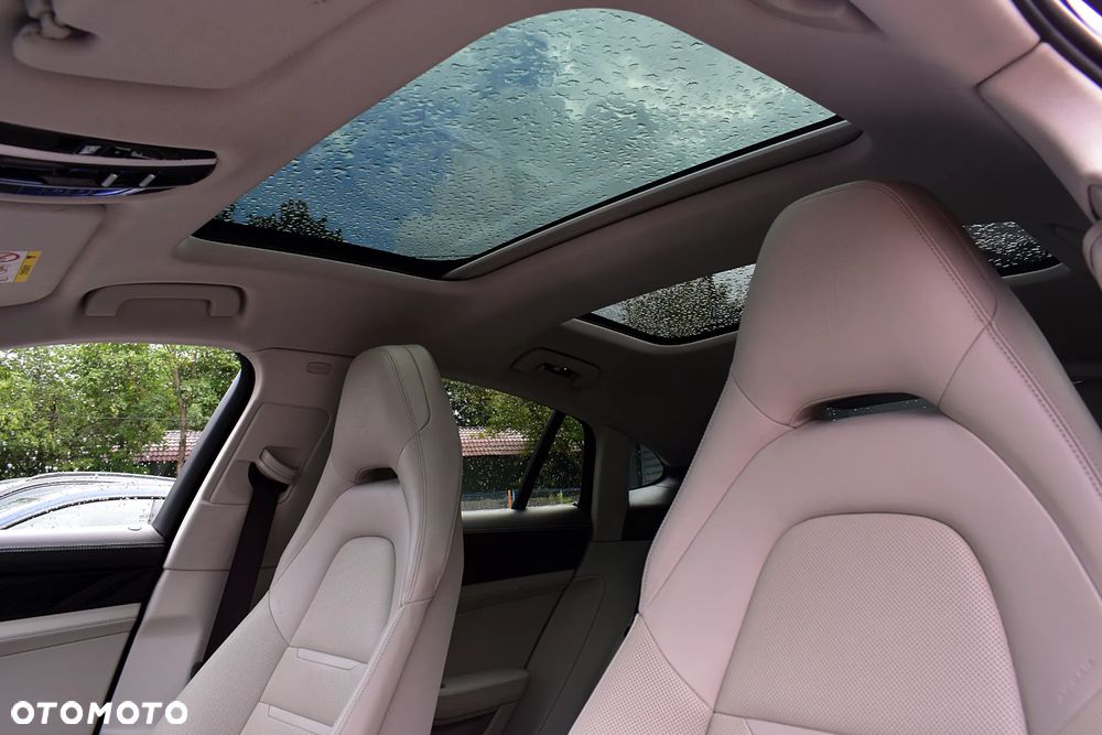 Porsche Panamera 4S E-Hybrid - 6