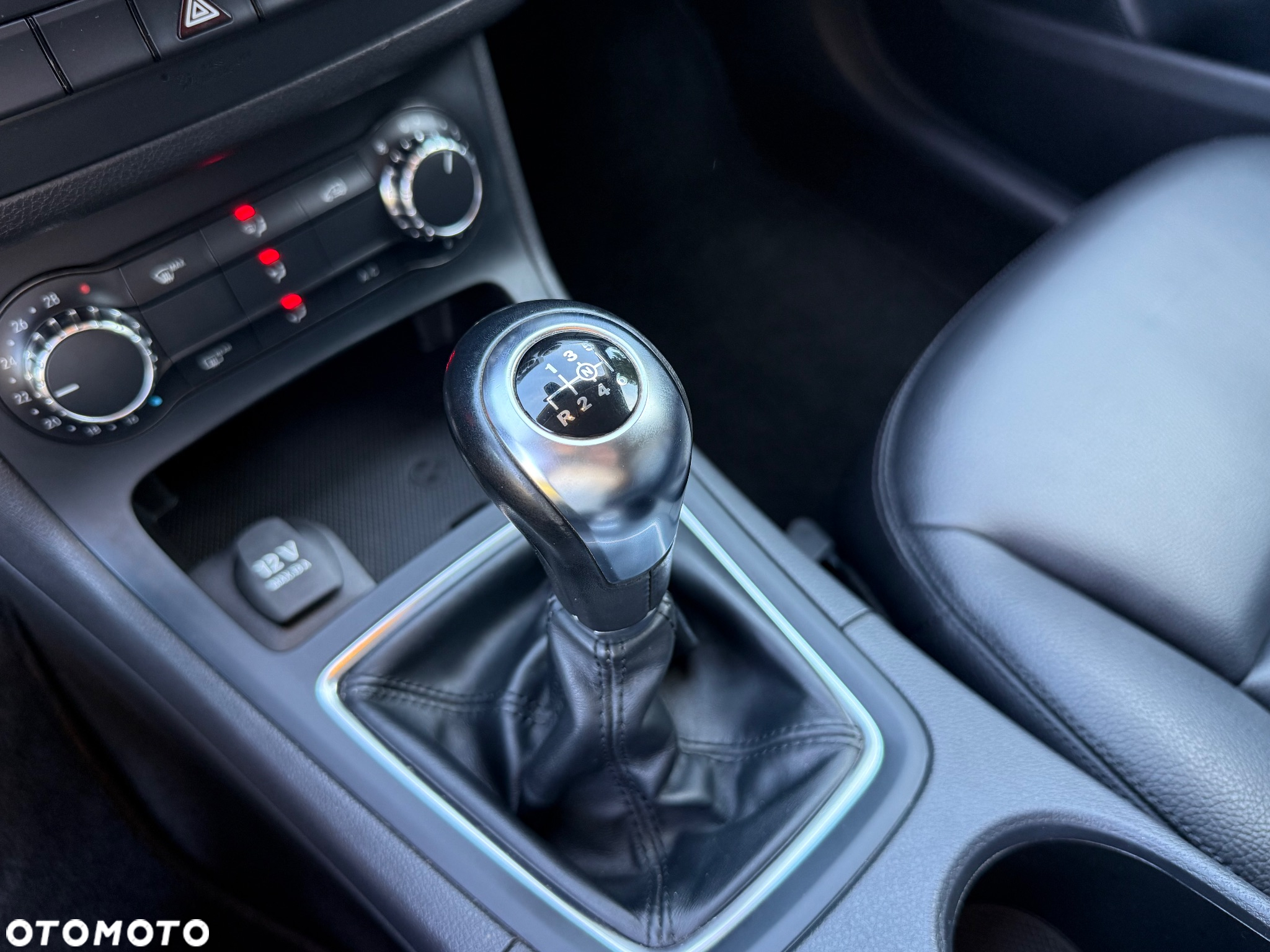 Mercedes-Benz Klasa B 180 BlueEFFICIENCY Edition - 15
