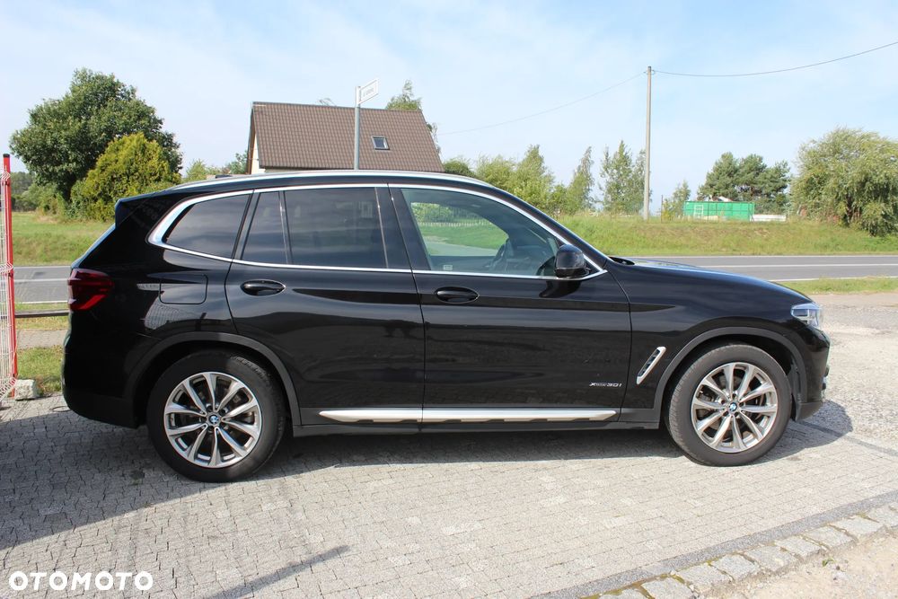 BMW X3 xDrive30i Luxury Line sport - 9