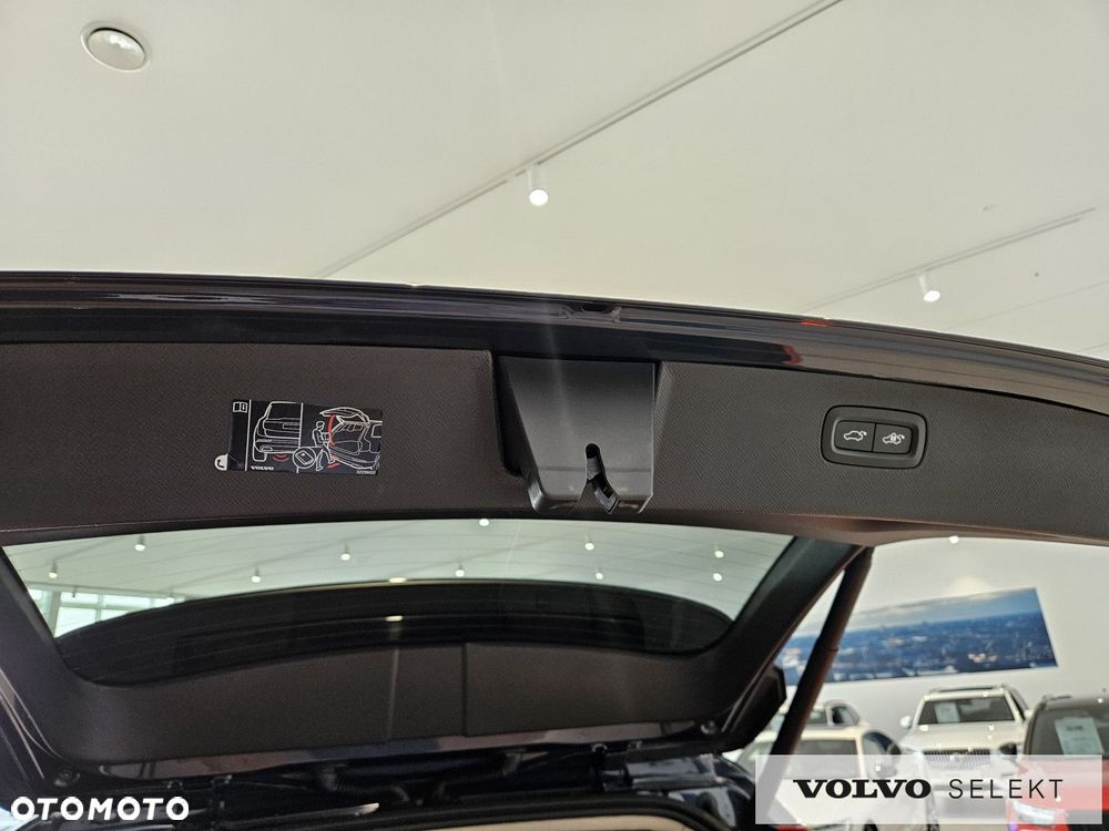 Volvo XC 90 - 28