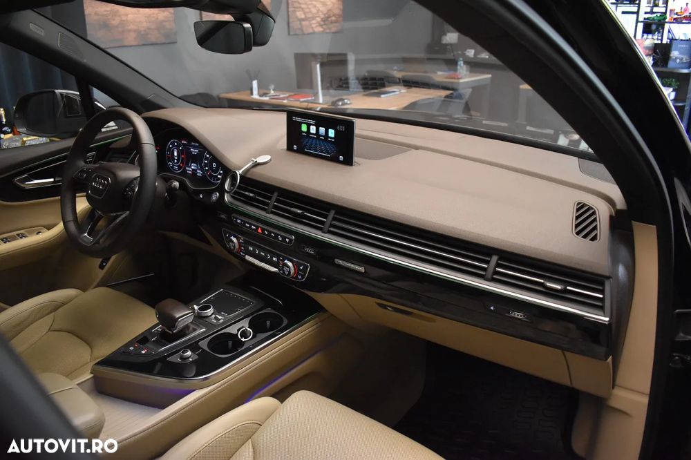 Audi Q7 - 6