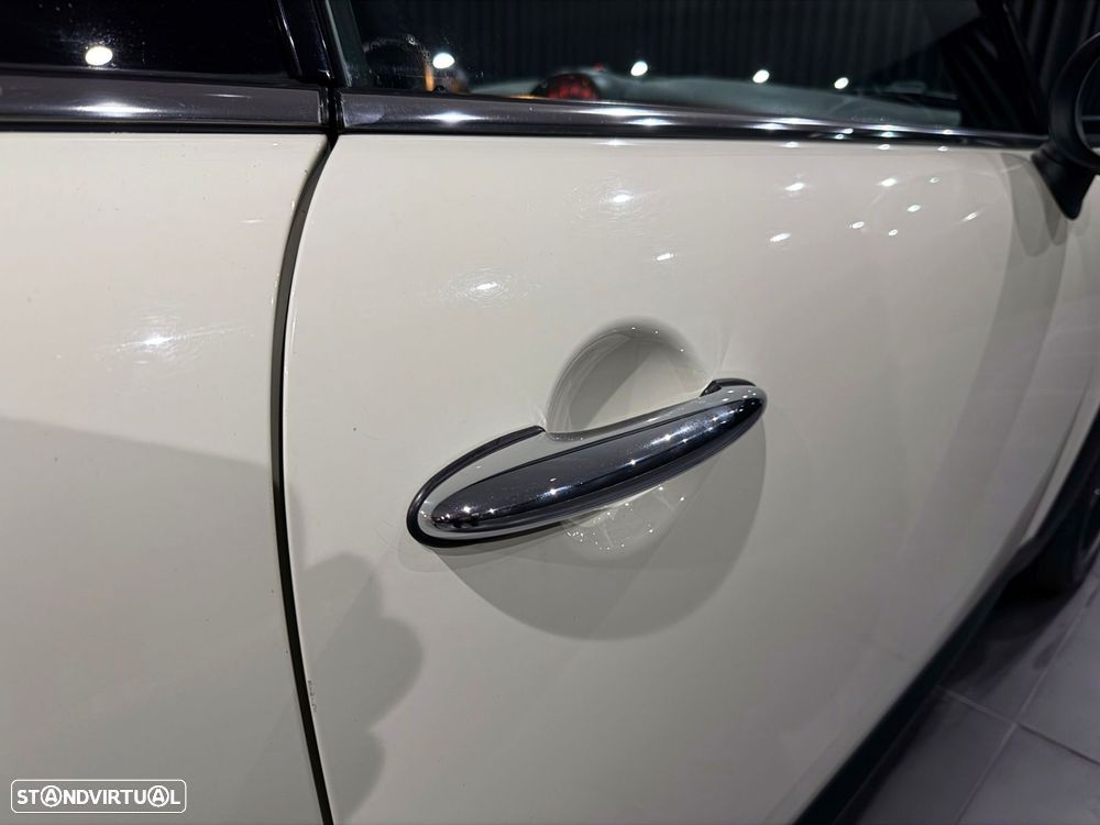 MINI 3 Portas Cooper D - 37