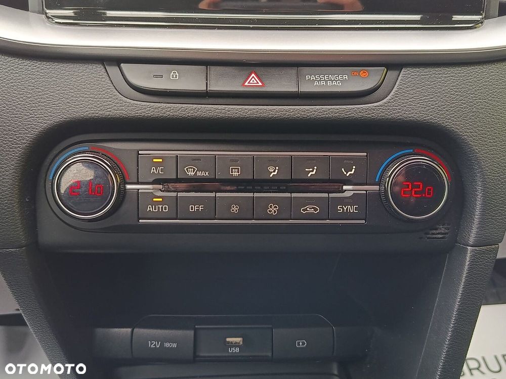 Kia Ceed 1.5 T-GDI M - 24