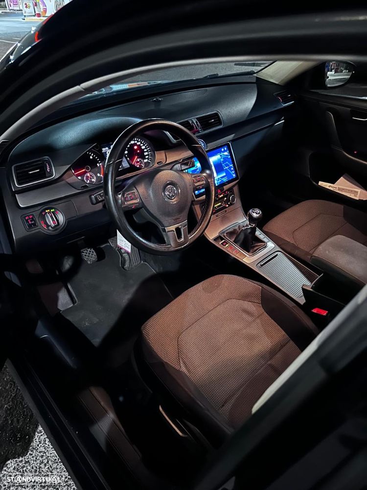 VW Passat Variant - 3