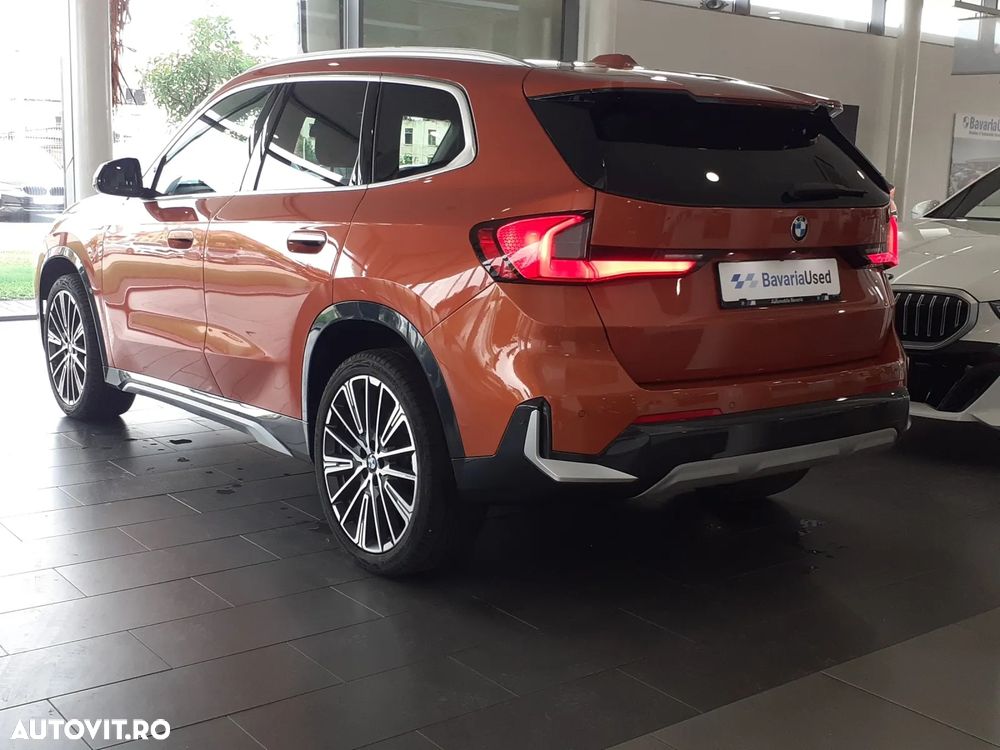 BMW X1 xDrive23d AT MHEV - 3