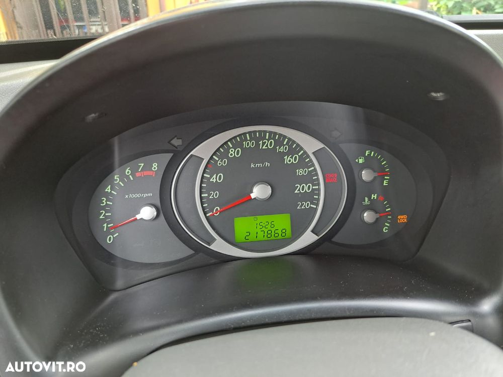 Hyundai Tucson 2.0 DOHC 4WD - 29