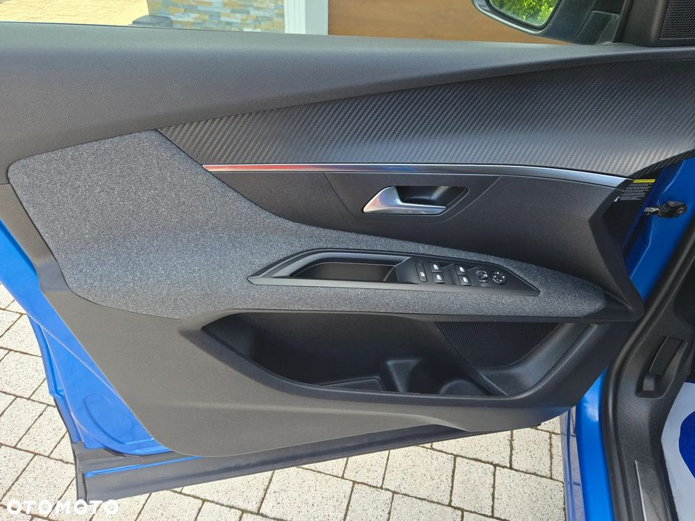 Peugeot 3008 - 8