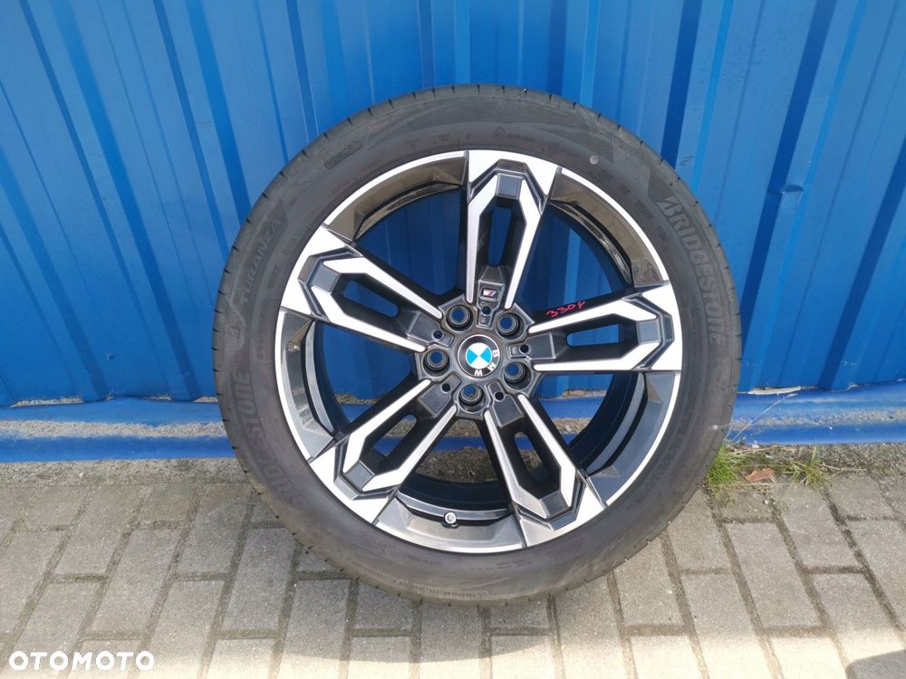 BMW IX1 X1 U11 X2 U10 FELGI ALUFELGI 8J ET46 6898051 OPONY 245/45R19 LATO - 12