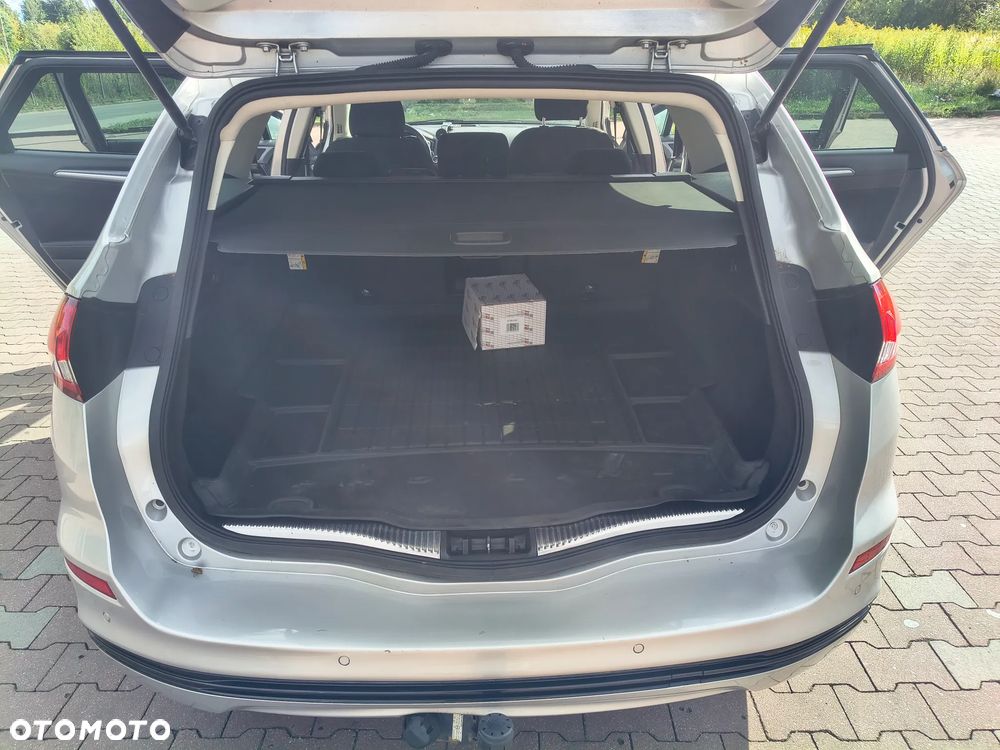 Ford Mondeo 2.0 TDCi Allrad Trend - 18