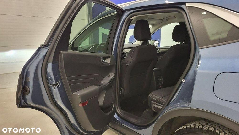 Ford Kuga - 18