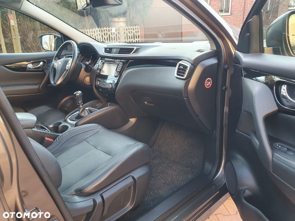 Nissan Qashqai 1.6 DIG-T Tekna+ - 13