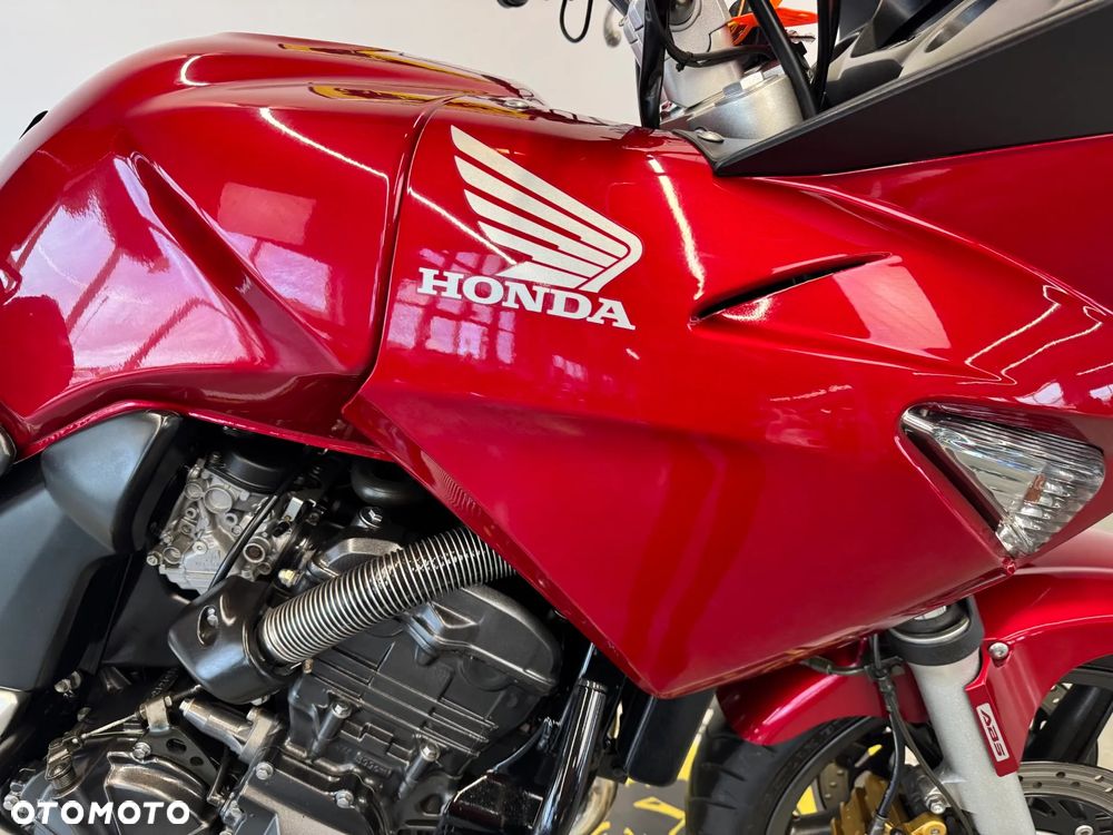 Honda CBF - 11