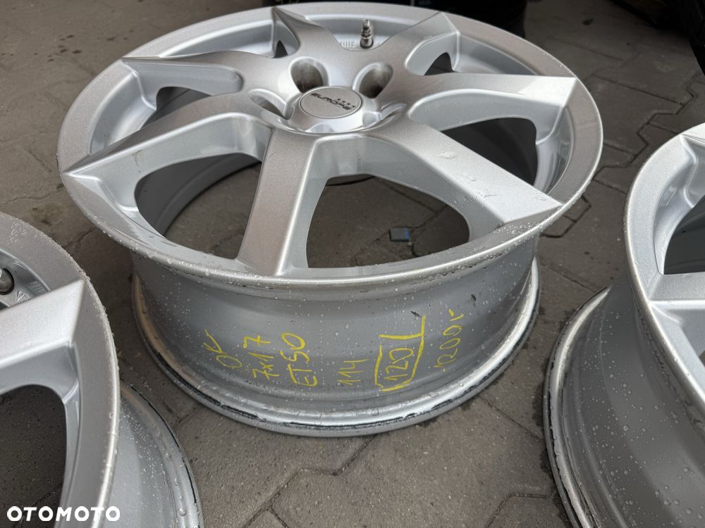 Felgi aluminiowe Europe 5x114,3 7x17 et50 - 5