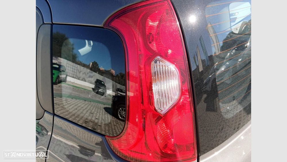 Fiat Panda 1.0 Hybrid City Life - 10