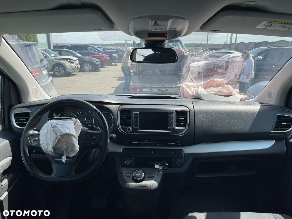 Toyota Proace Verso 2,0-l-D-4D L1 (8-Si.) Autm Family Comfort - 8