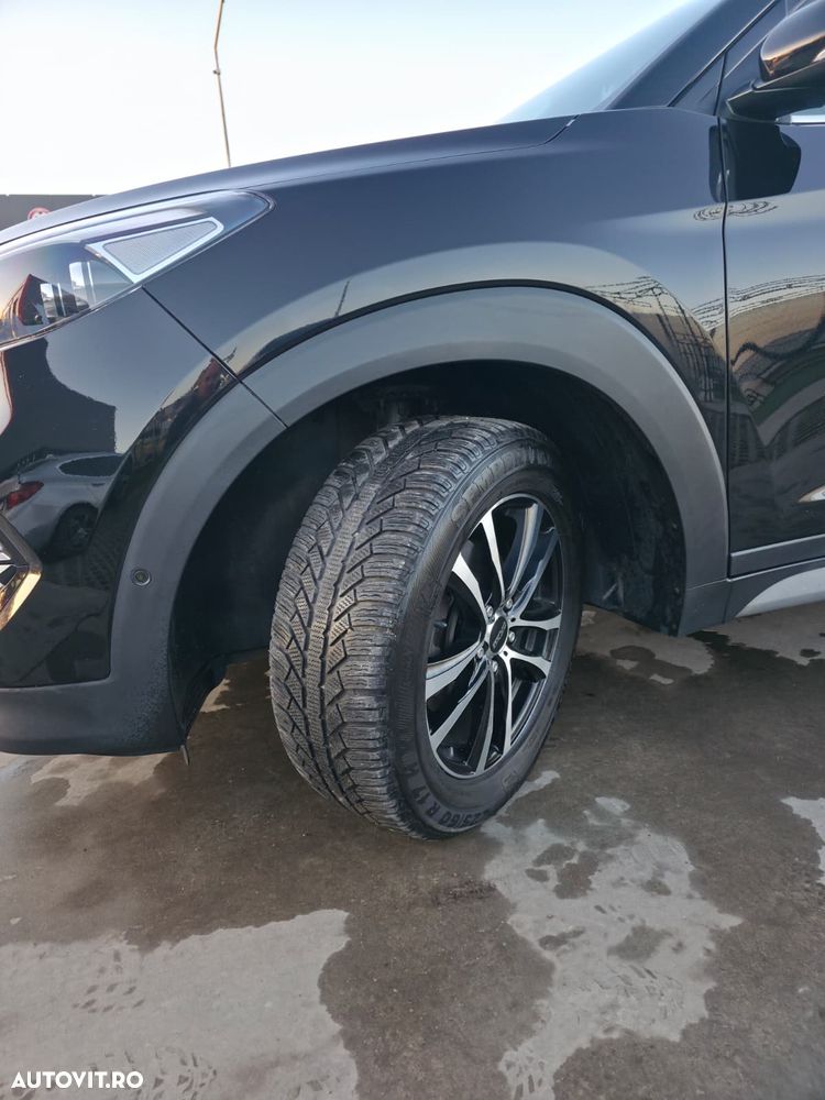 Hyundai Tucson 2.0 CRDI 4WD 6AT Luxury Pack+ - 12