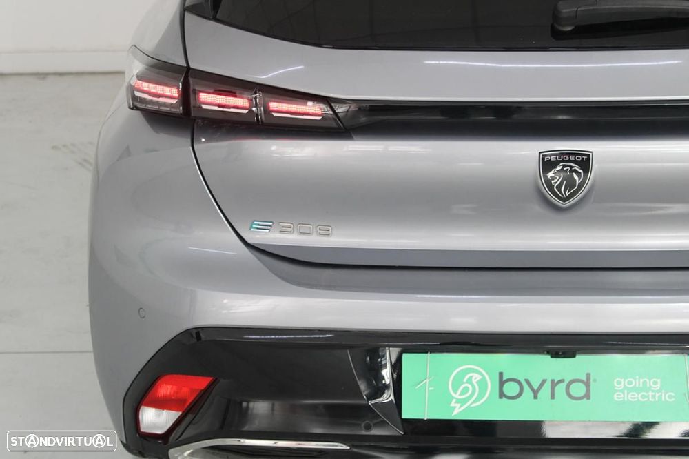 Peugeot e-308 54 kWh Allure - 7