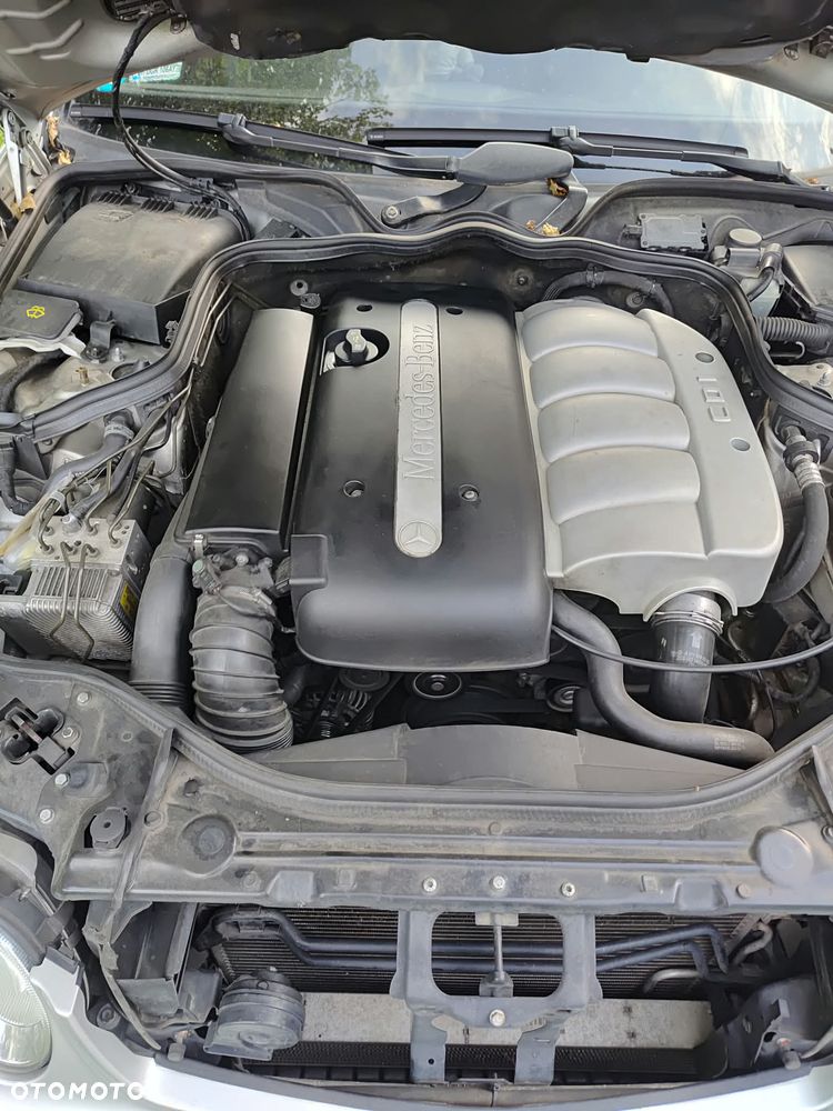 Mercedes-Benz Klasa E - 6