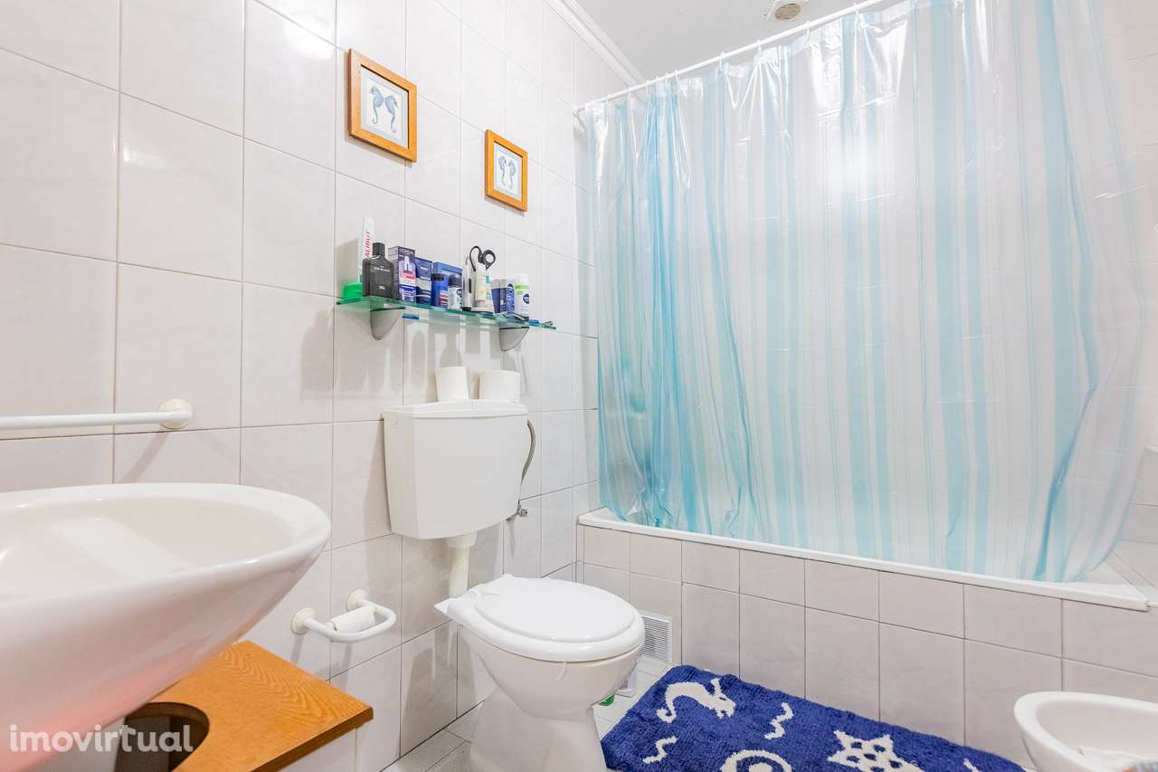 Apartamento na Vila Franca do Campo - Grande imagem: 2/8