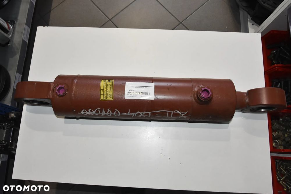 Cylinder hydrauliczny tłokowy - 1