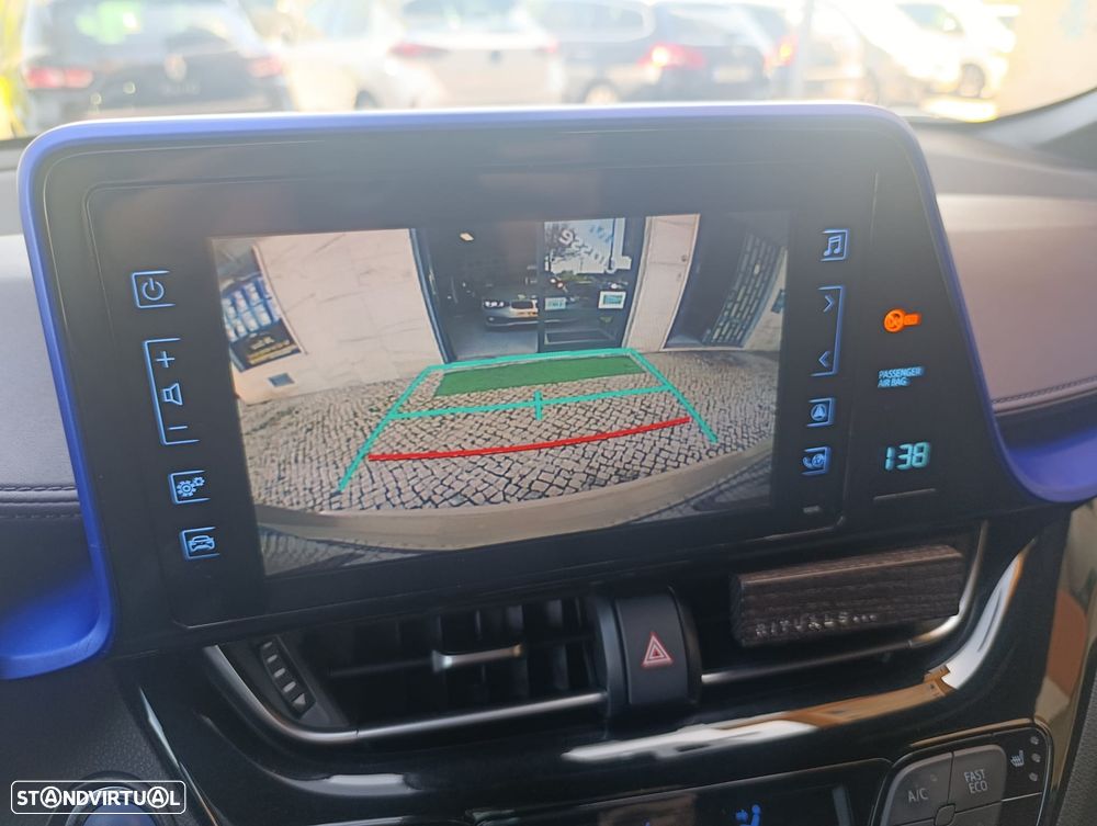 Toyota C-HR 1.8 HSD Comfort+P.Style - 9