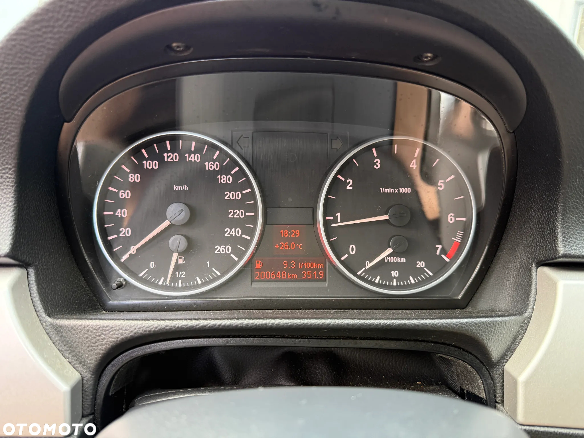 BMW Seria 3 320i Coupe - 17