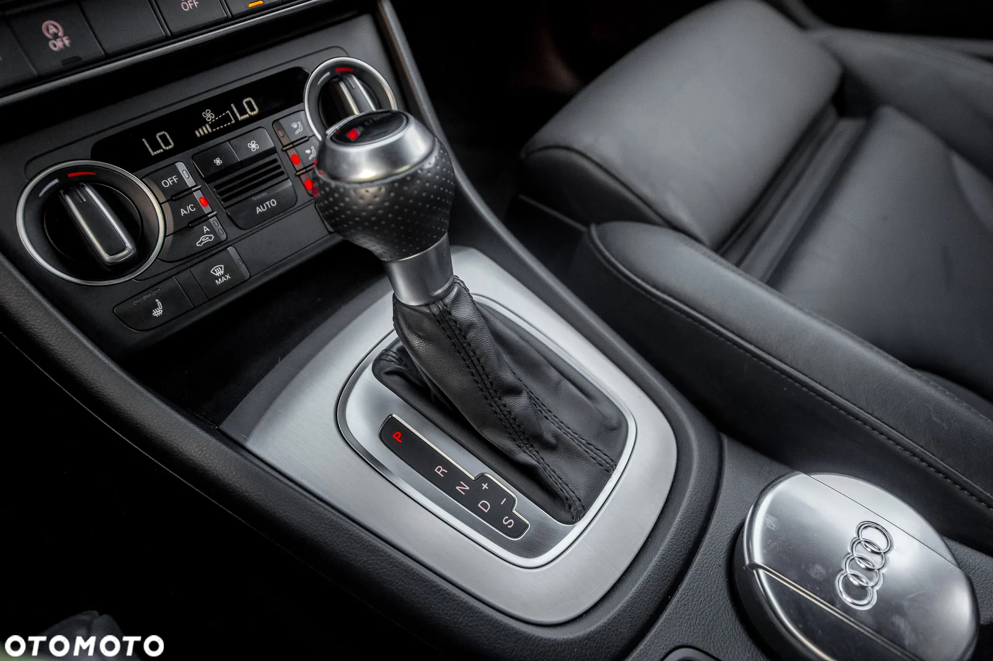 Audi Q3 2.0 TFSI Quattro Design S tronic - 38