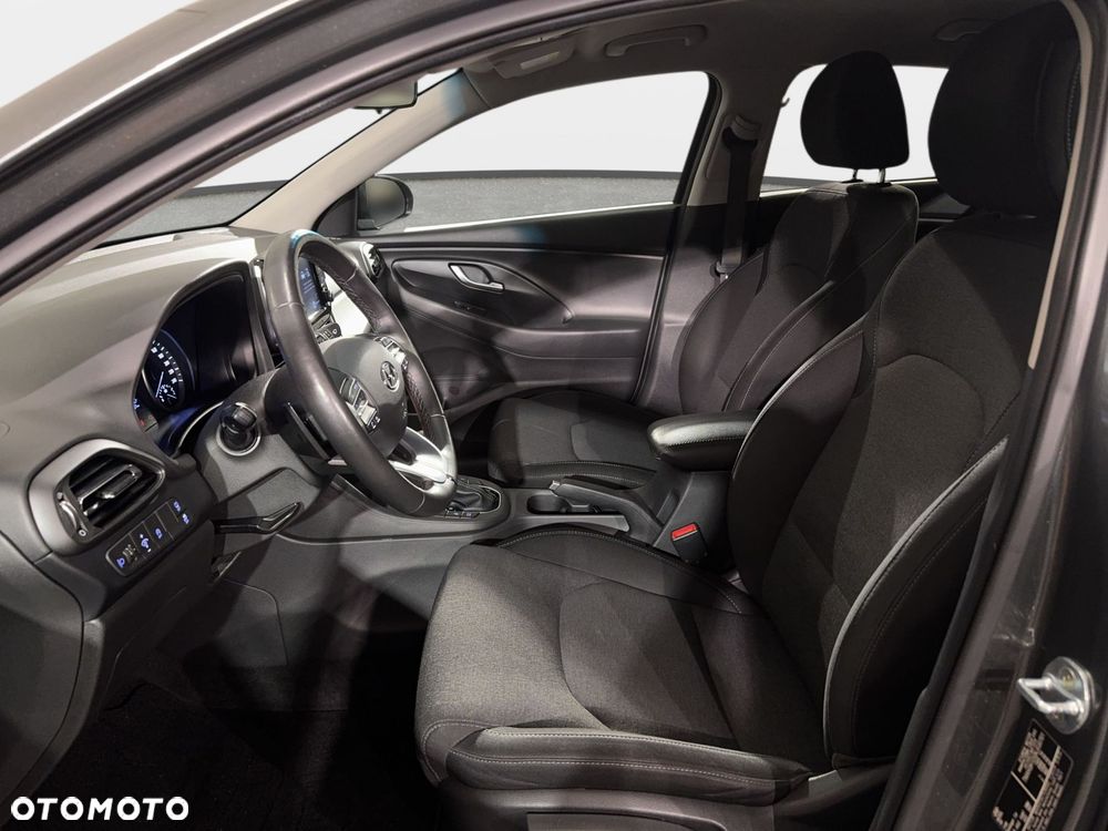 Hyundai i30 - 11