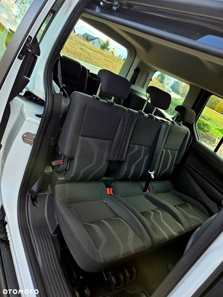 Ford Tourneo Connect 1.5 TDCi Start-Stop Titanium - 12