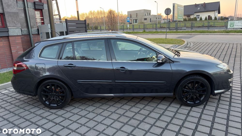 Renault Laguna 2.0 dCi Tech Run - 8