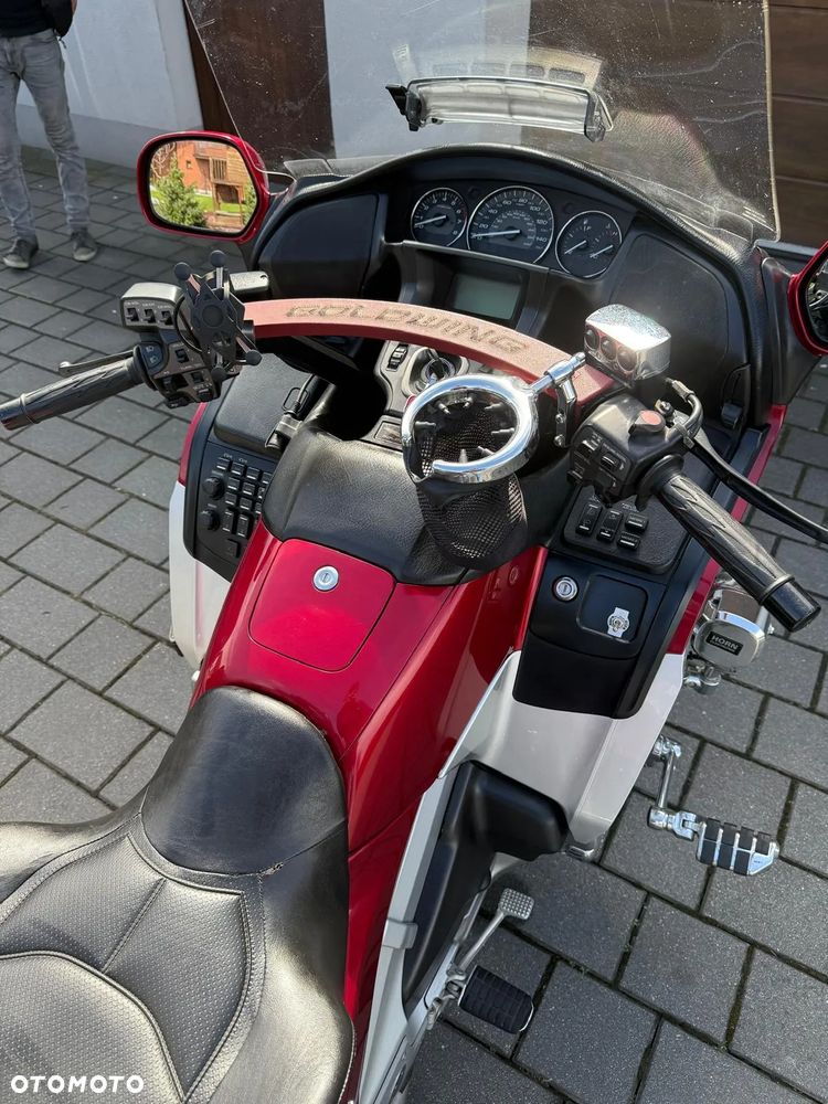 Honda GL - 8