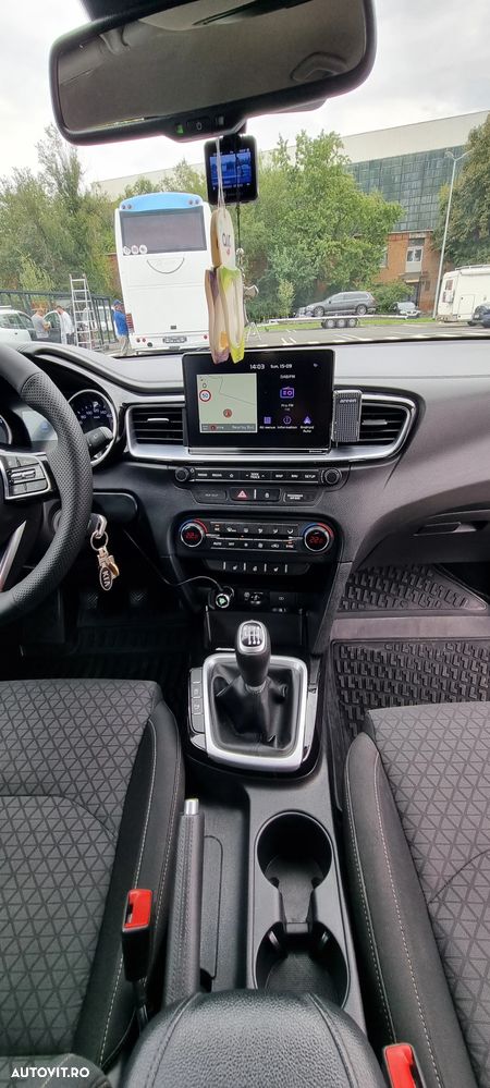 Kia Ceed 1.6 CRDi Platinum Edition - 11
