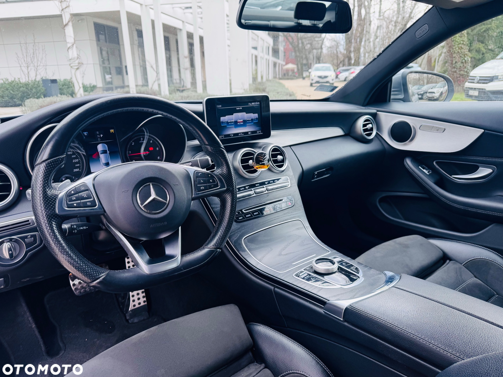 Mercedes-Benz Klasa C 220 d 9G-TRONIC - 21