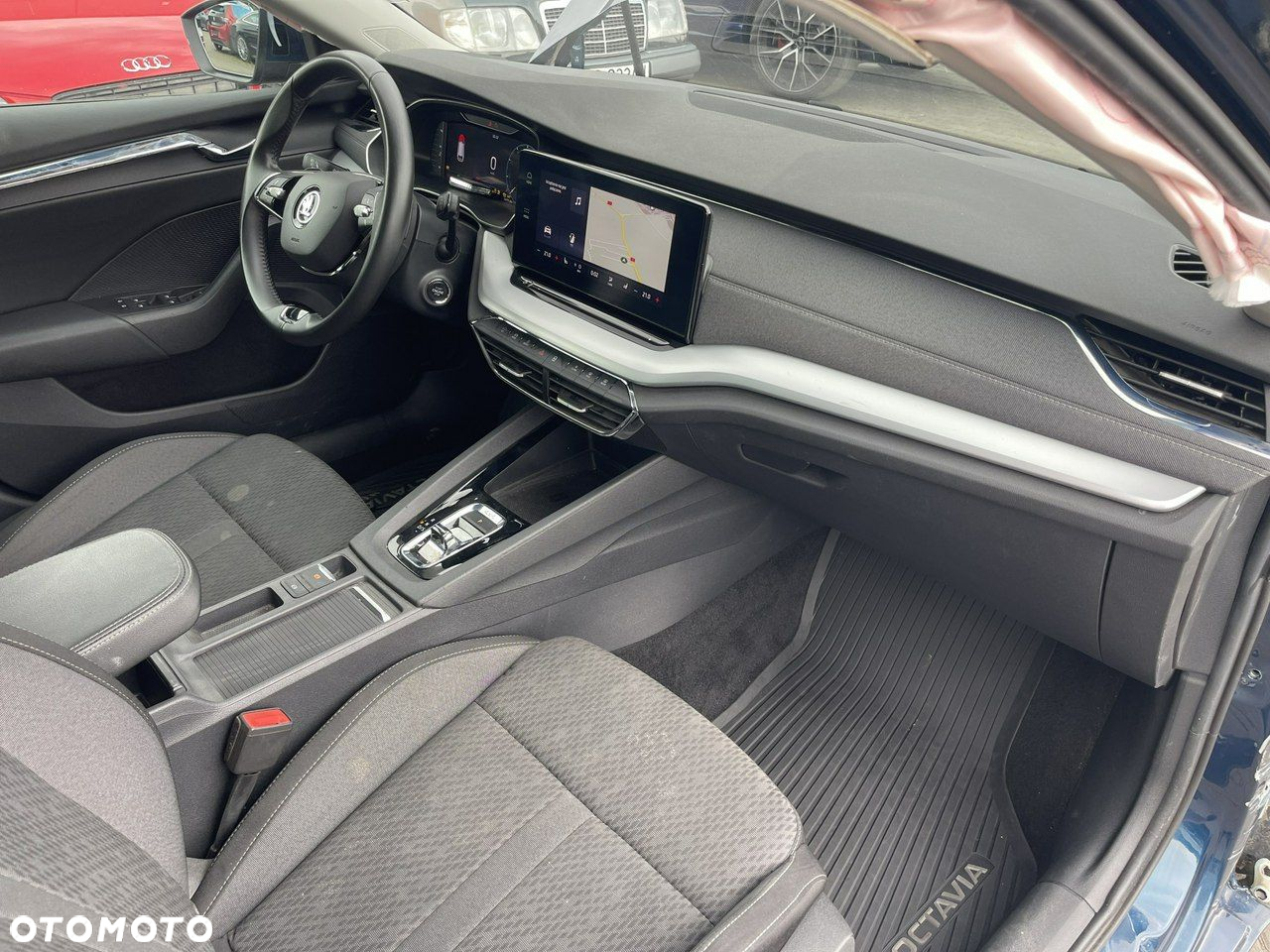 Skoda Octavia Combi 2.0 TDI DSG 4x4 RS - 9