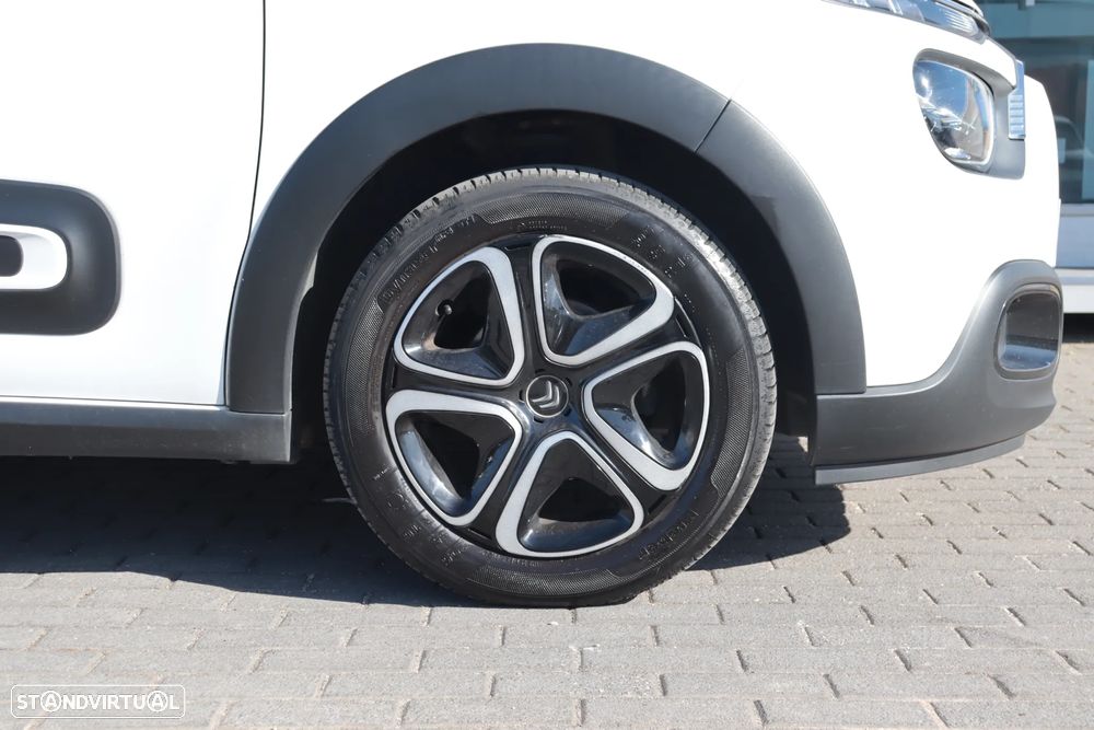 Citroën C3 1.2 PureTech Shine - 6